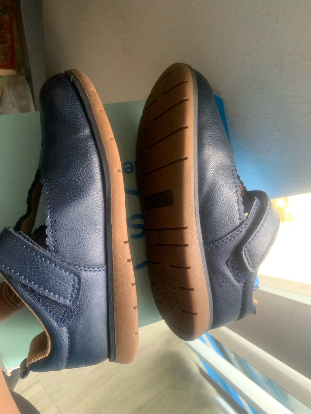 Stride Rite Navy T-Strap Mary Jane Shoes for Kids - Picture 6 of 7